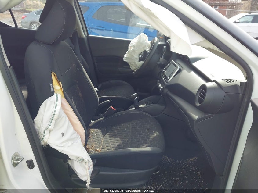 2021 Nissan Kicks S Xtronic Cvt