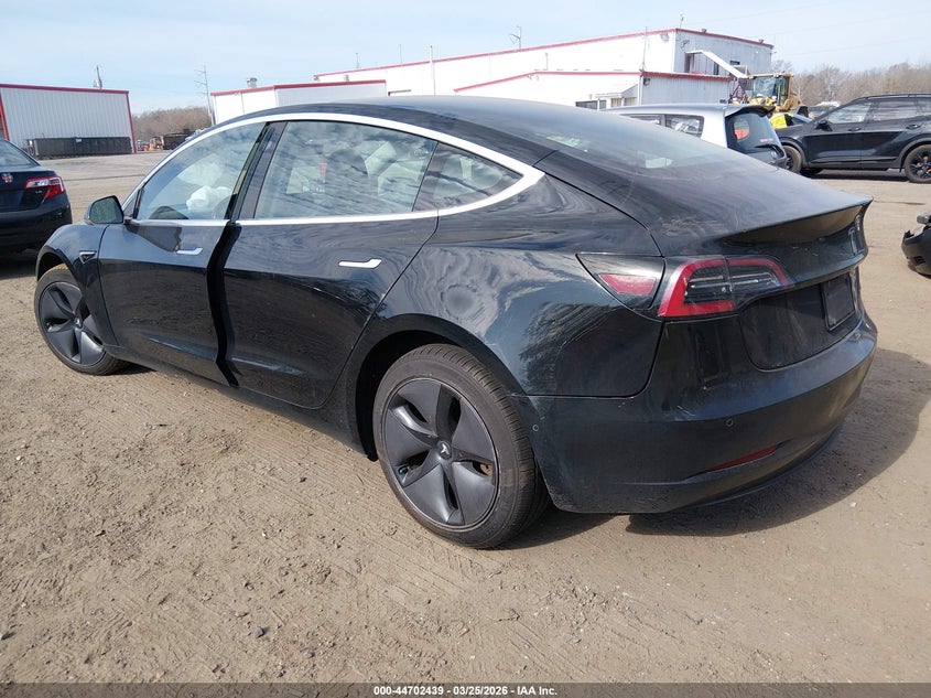 2019 Tesla Model 3 Long Range/Performance