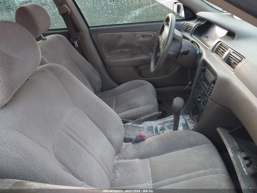 2000 Toyota Camry Le