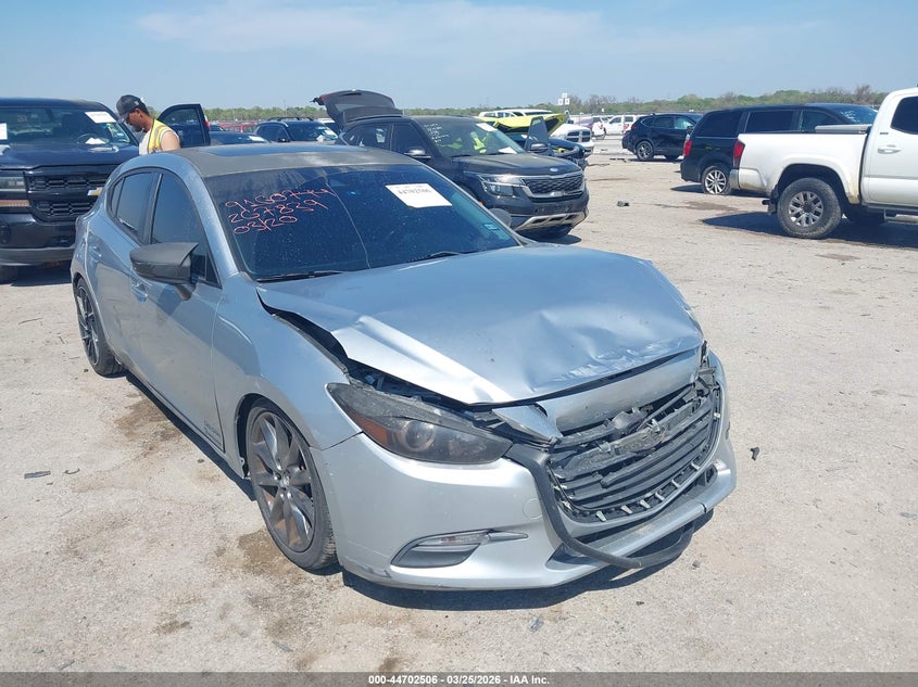 2018 Mazda Mazda3 Touring