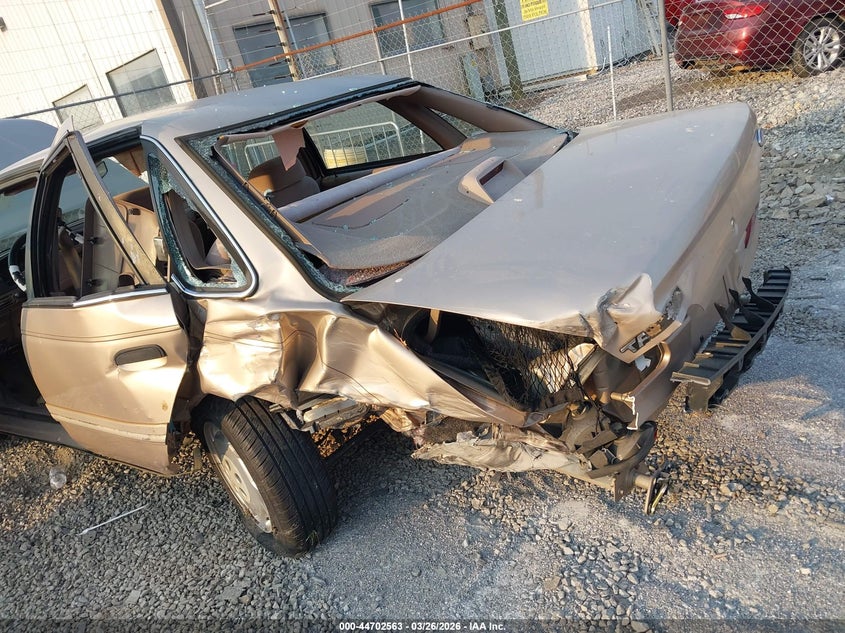 1993 Ford Taurus Gl VIN: 1FALP5241PA127934 Lot: 44702563