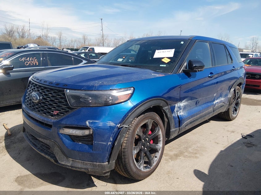 2022 Ford Explorer St
