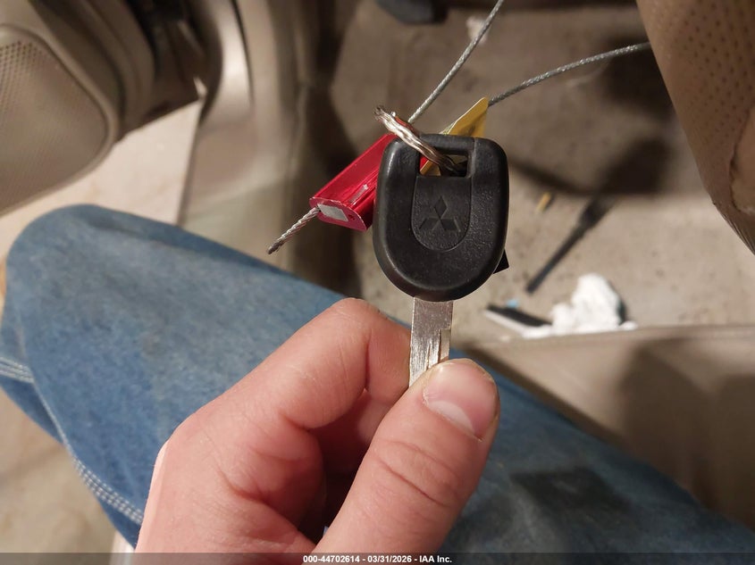 2002 Mitsubishi Galant Es/Ls VIN: 4A3AA46G32E084881 Lot: 44702614