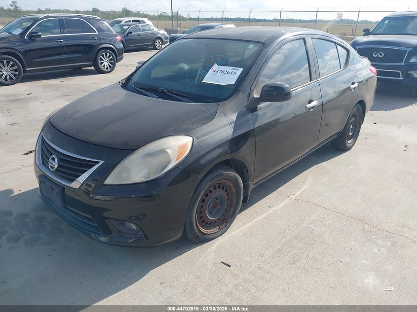 2012 Nissan Versa 1.6 Sv