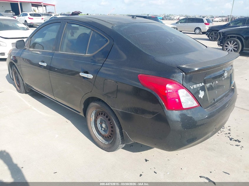 2012 Nissan Versa 1.6 Sv