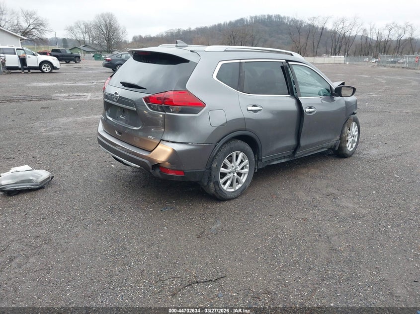 2017 Nissan Rogue Sv