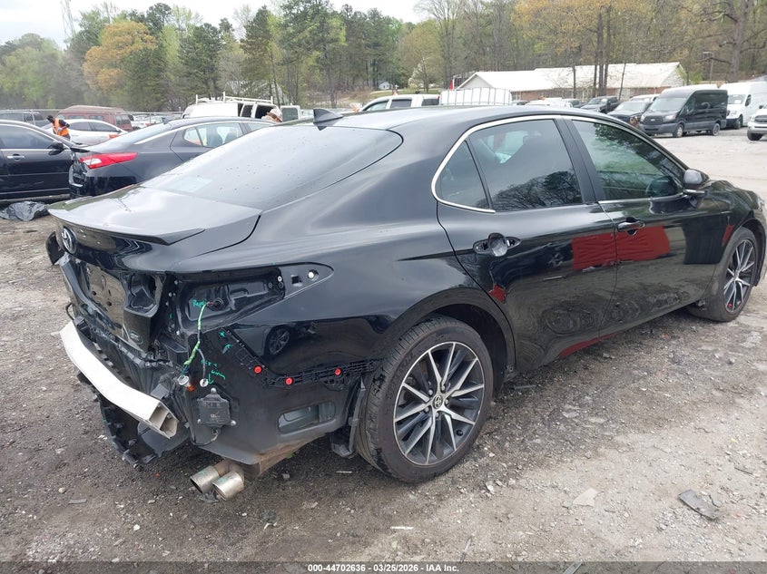 TOYOTA CAMRY - zdjęcie 4
