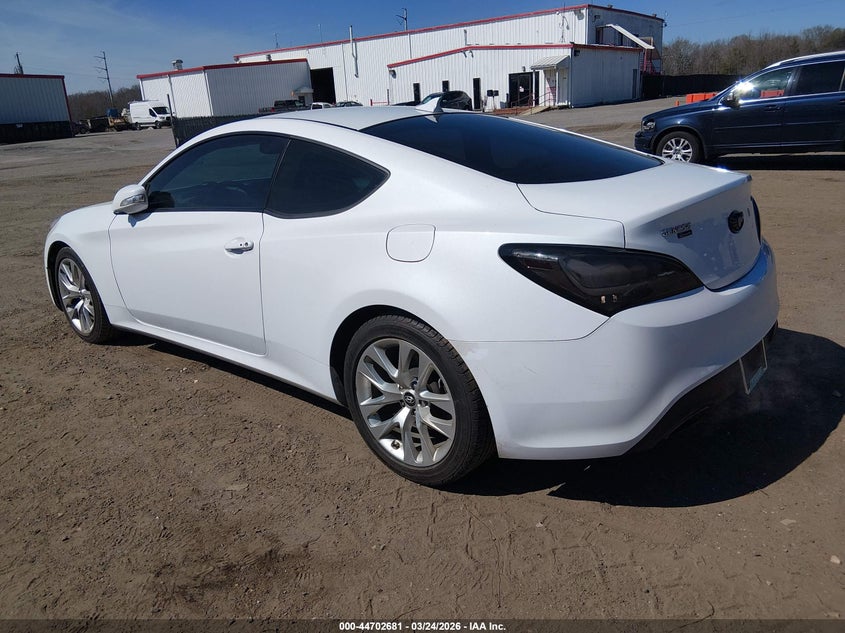 2015 Hyundai Genesis 3.8 Base
