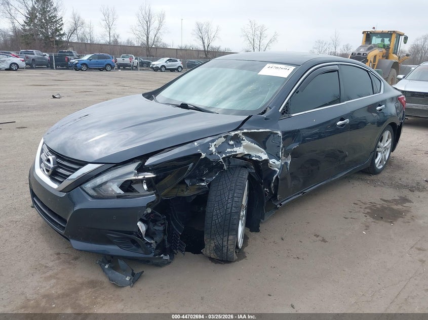 2017 Nissan Altima 3.5 Sl/3.5 Sr