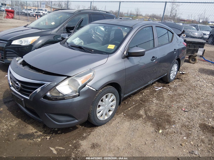 2017 Nissan Versa 1.6 S+