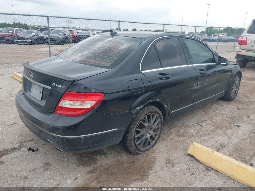 2011 Mercedes-Benz C 300 Luxury 4Matic