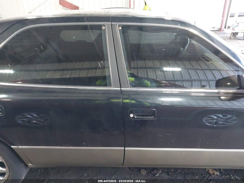 1997 Lexus Ls 400 VIN: JT8BH28F6V0088807 Lot: 44702835