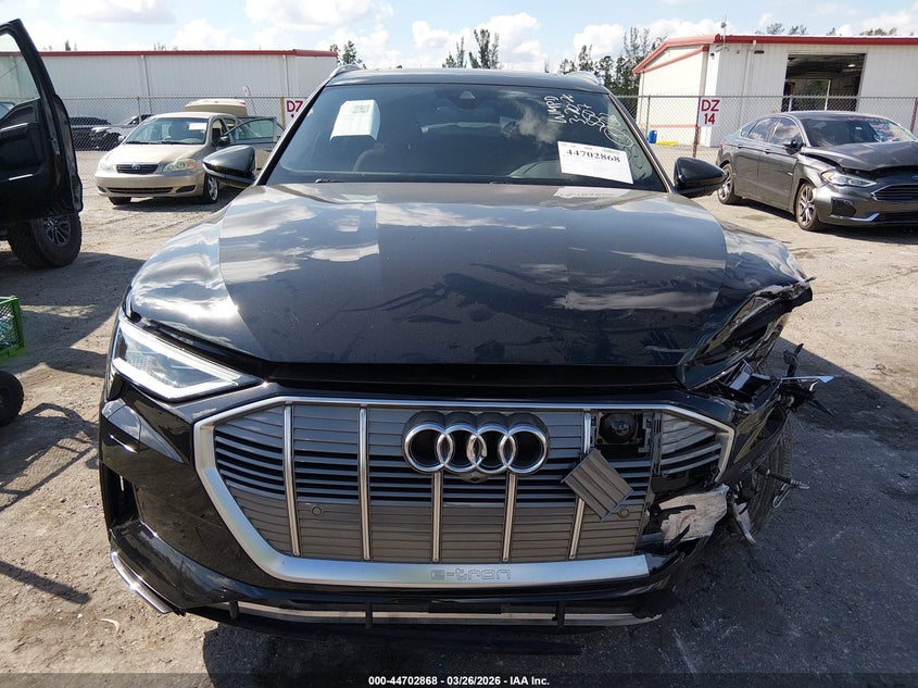 2022 Audi E-Tron Premium Plus Quattro VIN: WA1LAAGE8NB028507 Lot: 44702868