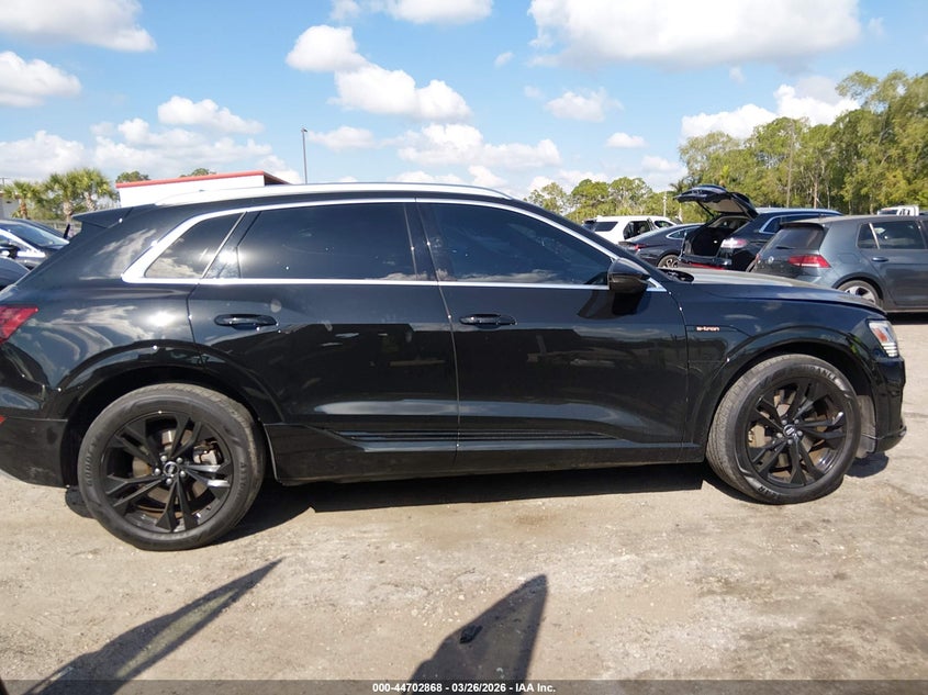2022 Audi E-Tron Premium Plus Quattro VIN: WA1LAAGE8NB028507 Lot: 44702868