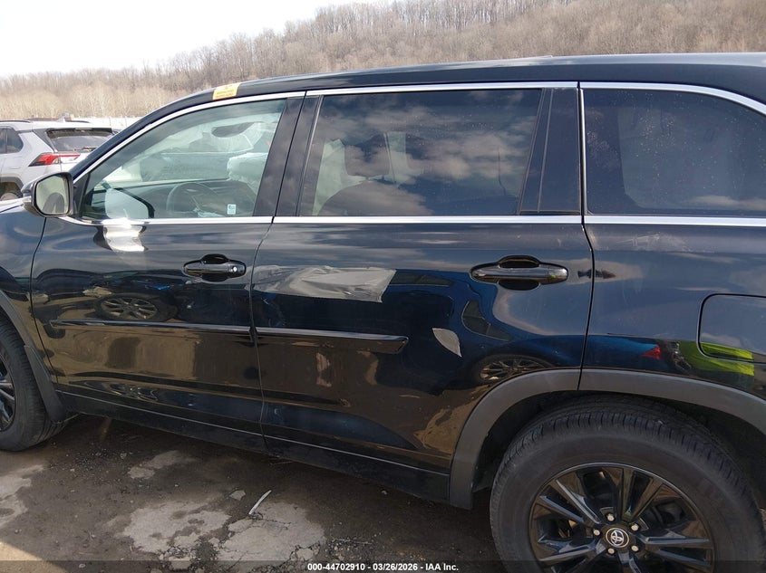 TOYOTA HIGHLANDER 2017 VIN 5TDBZRFH7HS412845