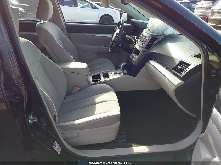 2013 Subaru Outback 2.5I