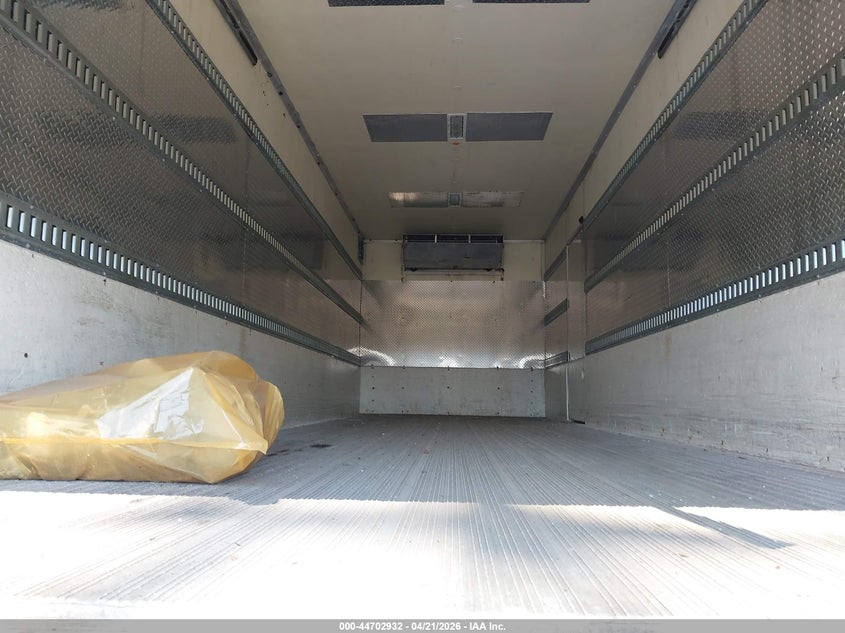 2024 HINO HINO L6 auction photo 6