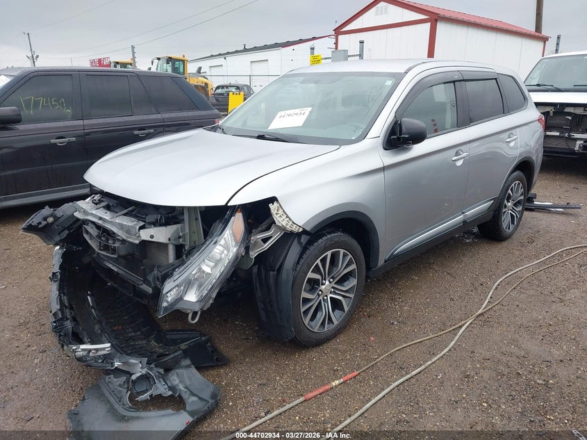 2018 Mitsubishi Outlander Es