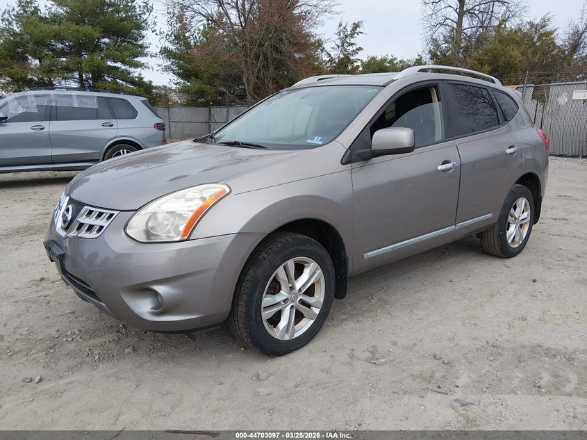 2013 Nissan Rogue Sv