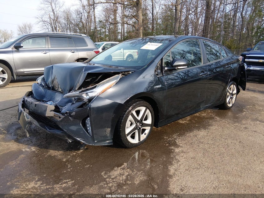 2016 Toyota Prius Three Touring