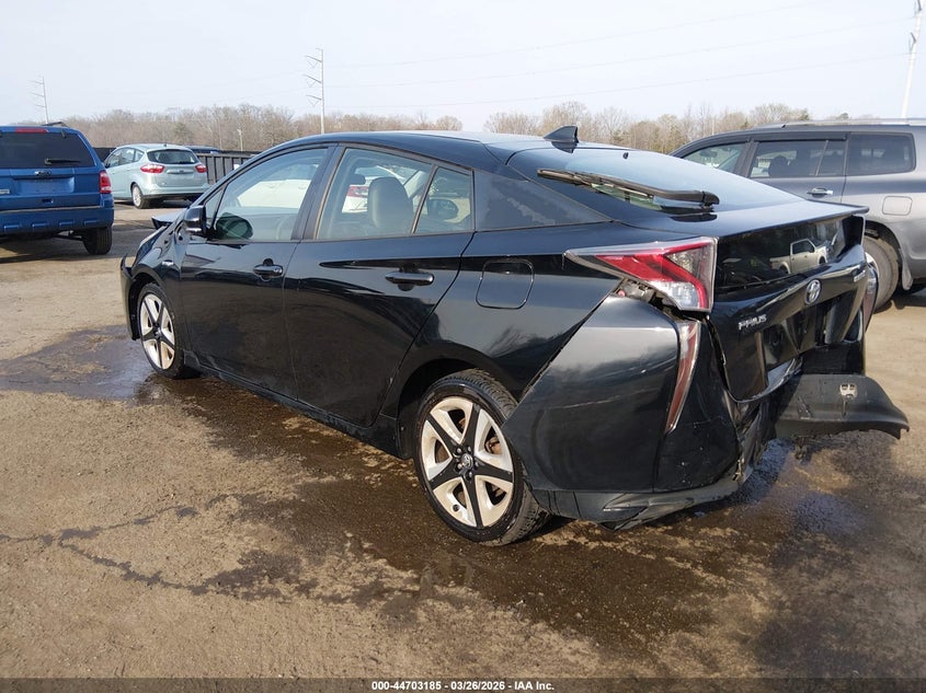 2016 Toyota Prius Three Touring