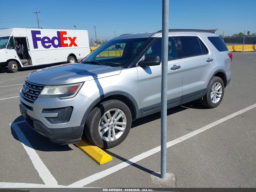 2016 Ford Explorer