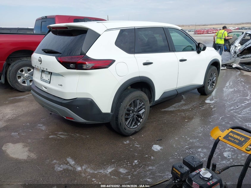 2023 Nissan Rogue S Intelligent Awd