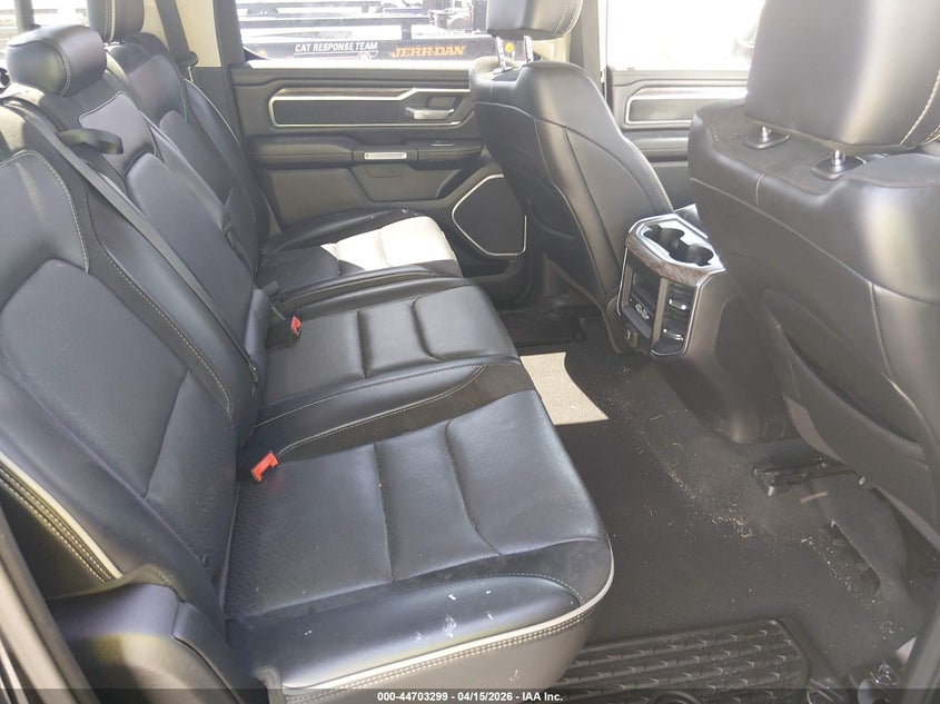 2019 Ram 1500 Laramie 4X2 5'7 Box VIN: 1C6RREJT4KN615862 Lot: 44703299