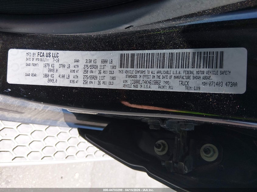 2019 Ram 1500 Laramie 4X2 5'7 Box VIN: 1C6RREJT4KN615862 Lot: 44703299
