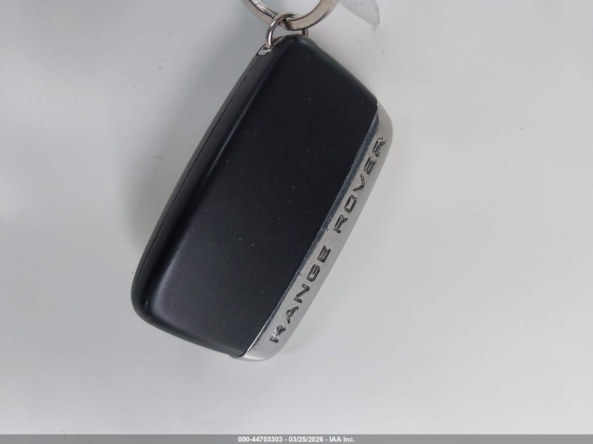 2020 Land Rover Range Rover Velar P250 S VIN: SALYB2EX3LA263301 Lot: 44703303