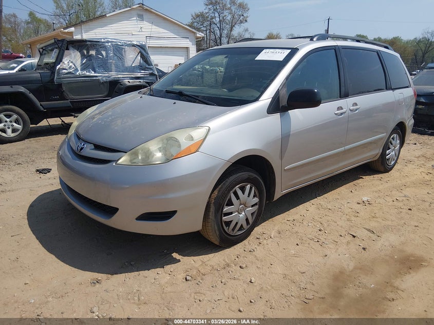 2006 Toyota Sienna Le