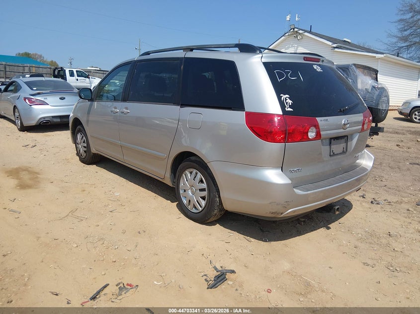 2006 Toyota Sienna Le