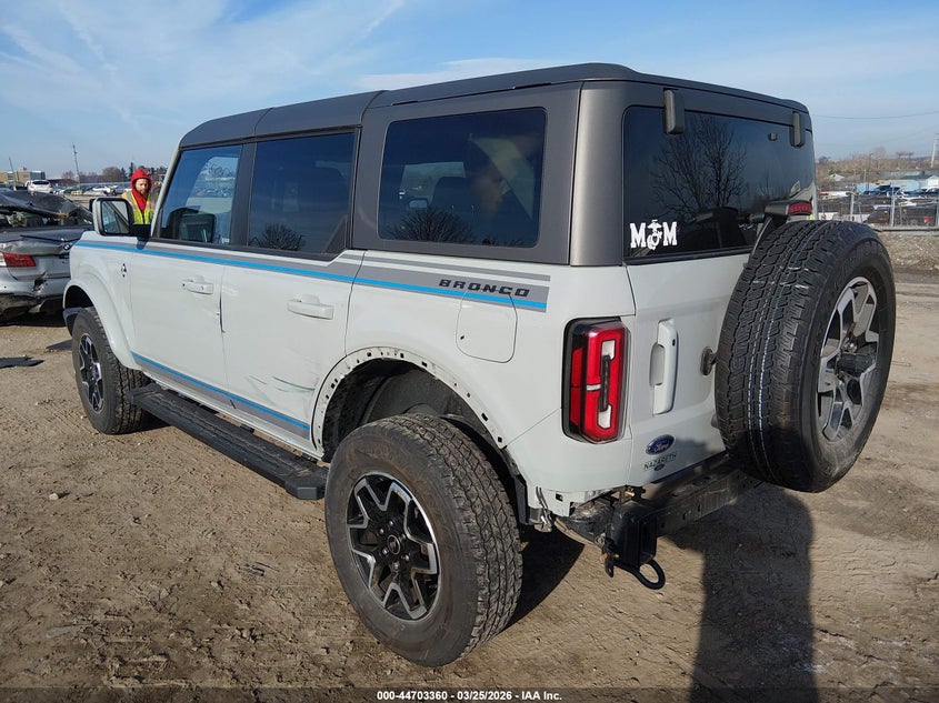 2023 Ford Bronco Outer Banks