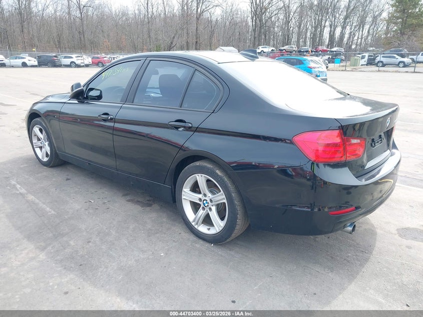Vin: wba3b1c5xek132938, lot: 45200531, bmw 320i 20143