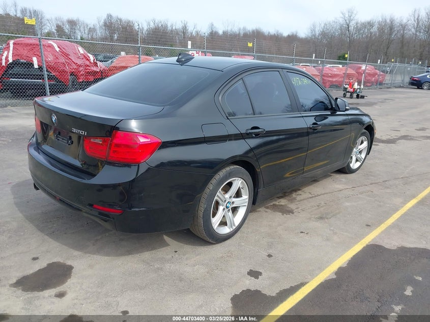 Vin: wba3b1c5xek132938, lot: 45200531, bmw 320i 20144