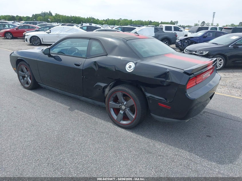 Vin: 2c3cdyag2eh104458, lot: 45200602, dodge challenger rallye redline 20143