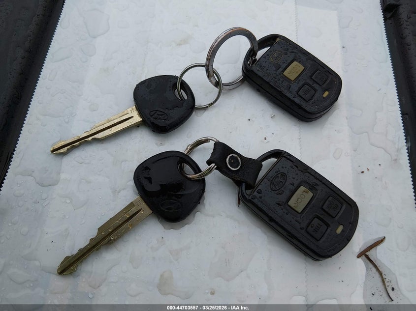 2002 Hyundai Sonata Gls/Lx VIN: KMHWF35H72A611953 Lot: 44703557