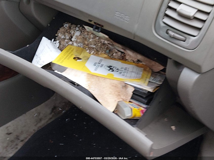 2002 Hyundai Sonata Gls/Lx VIN: KMHWF35H72A611953 Lot: 44703557