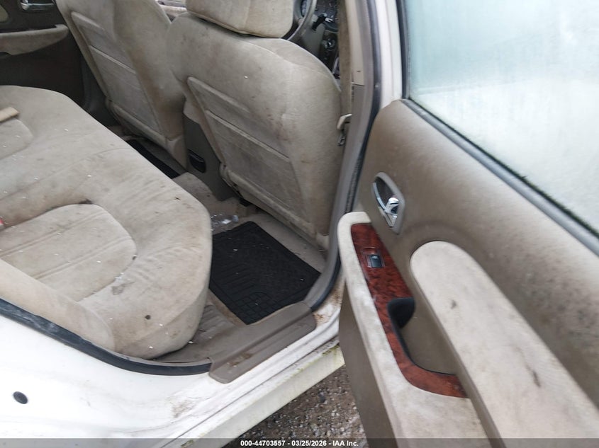 2002 Hyundai Sonata Gls/Lx VIN: KMHWF35H72A611953 Lot: 44703557