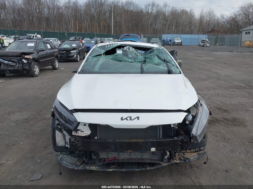 VIN 3KPF44AC5PE538158 2023 KIA FORTE GT MANUAL