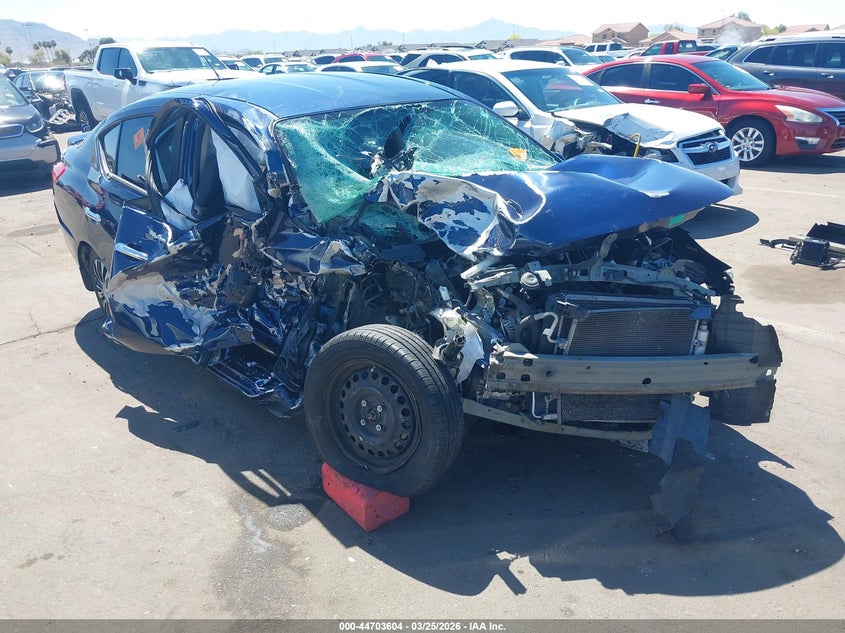 2014 Nissan Versa 1.6 Sv