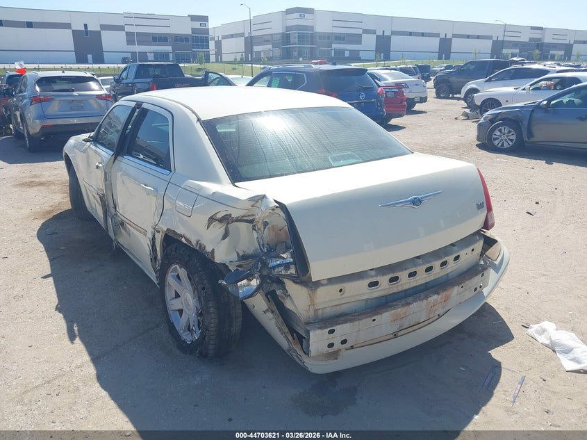 2005 Chrysler 300 Touring