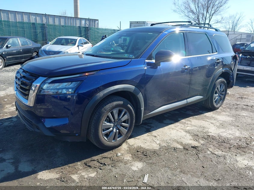 2025 Nissan Pathfinder Sv 4Wd