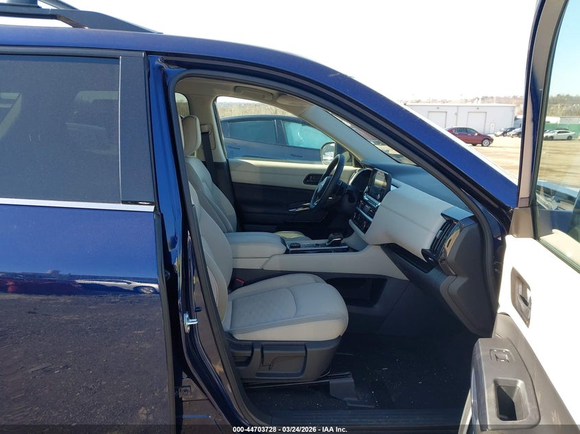 2025 Nissan Pathfinder Sv 4Wd