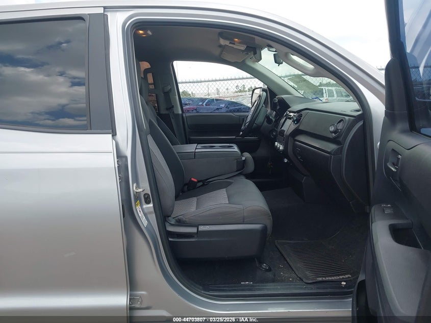 2015 Toyota Tundra Sr 4.6L V8