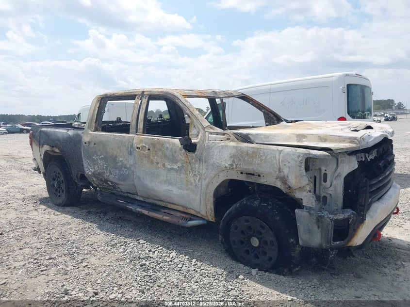 2023 GMC SIERRA 2500HD 4WD  STANDARD BED AT4