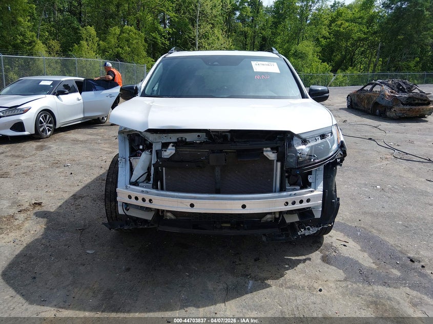 2024 Honda Passport Awd Black VIN: 5FNYF8H89RB005352 Lot: 44703837