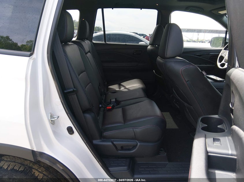 2024 Honda Passport Awd Black VIN: 5FNYF8H89RB005352 Lot: 44703837