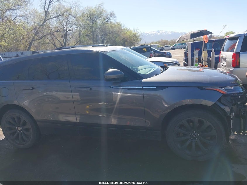2018 Land Rover Range Rover Velar P250 S VIN: SALYB2RX9JA728493 Lot: 44703849