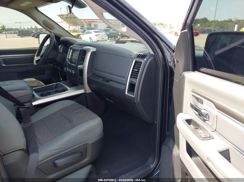 2017 Ram 1500 Slt 4X2 6'4 Box